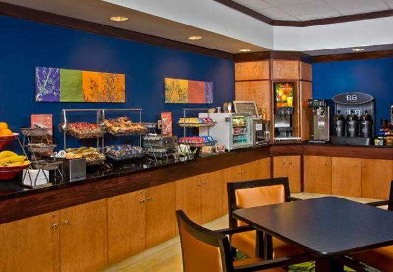 Fairfield Inn & Suites Indianapolis Avon Étterem fotó